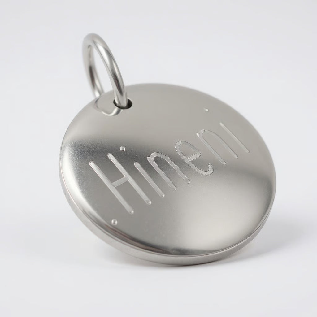Runder "Hineni" Anhänger