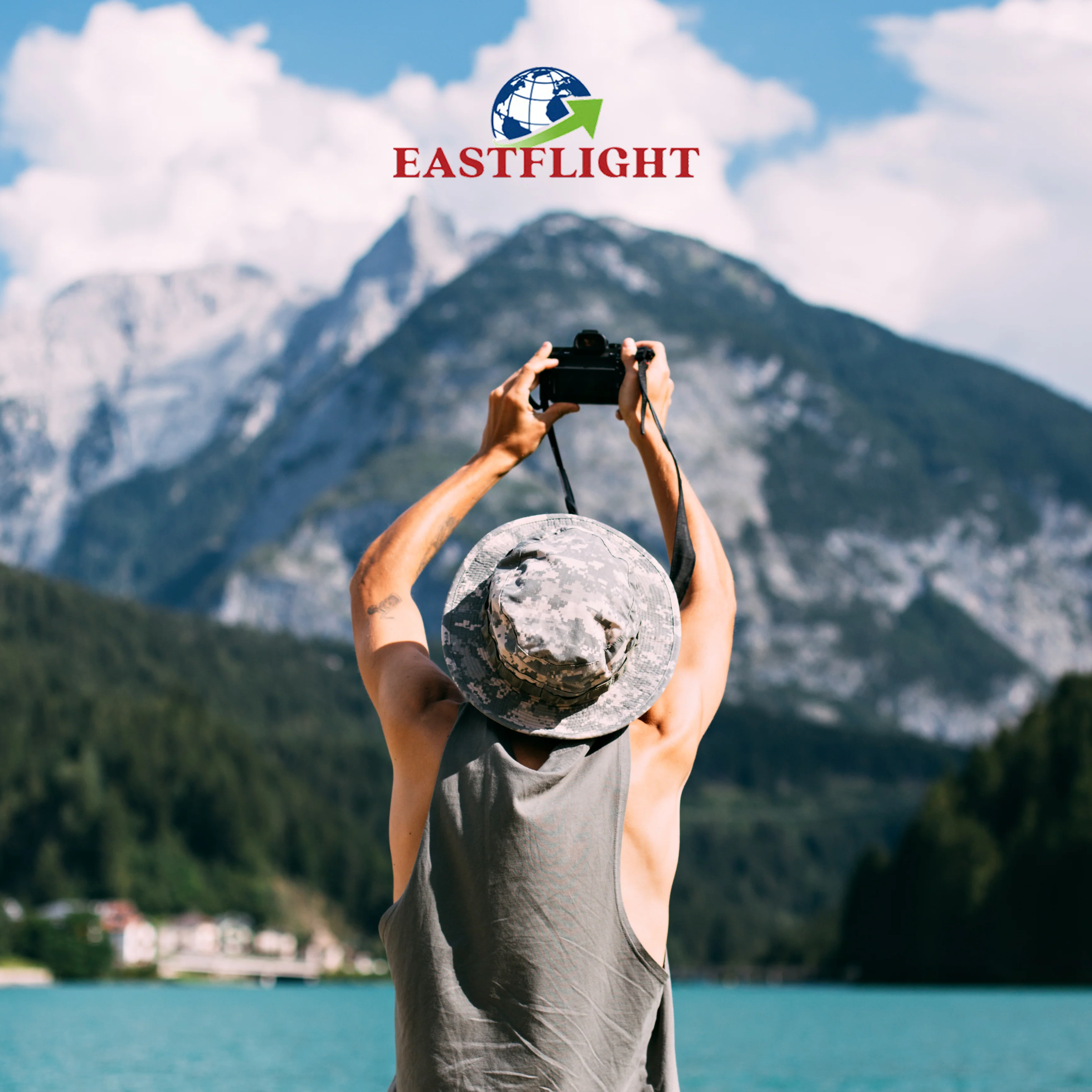 touristtakingphotosnaturelandscapeusinghissmartphone_aebdd36934344fe7b7ab81b720cf8284__PID:52f99127-0c23-4148-8a3c-f945b9c702aa